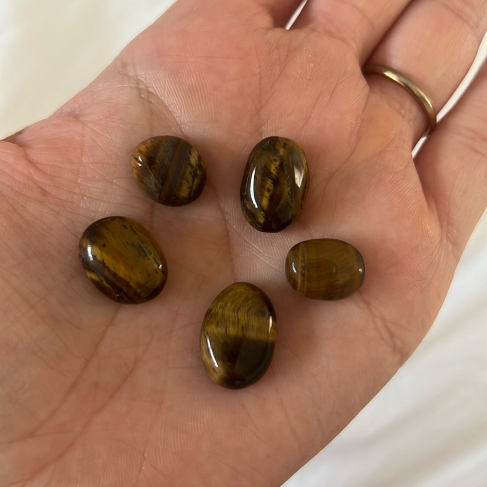 cat eye natural genuine stones